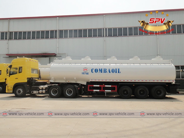 Side view of Fuel Tanker Semi-trailer shipped to Congo Side view of Fuel Tanker Semi-trailer shipped to Congo